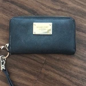 Michael Kors Wristlet